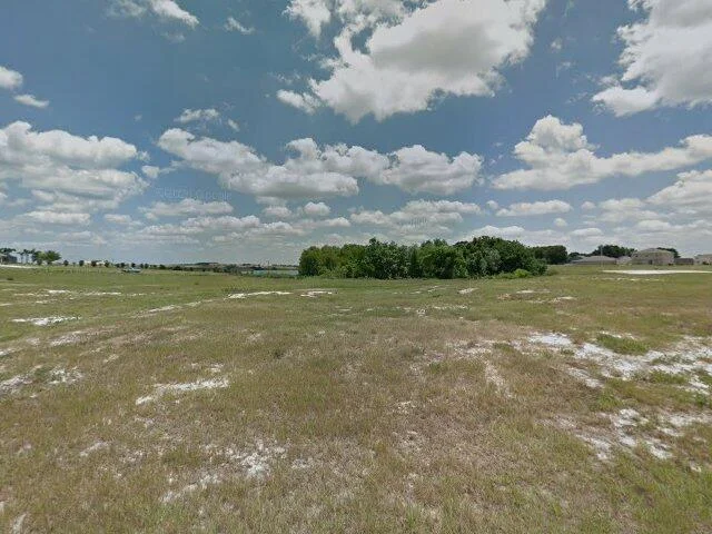 House image located at Auburndale, FL 33823