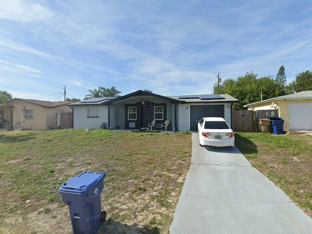 House image located at Holiday, FL 34691