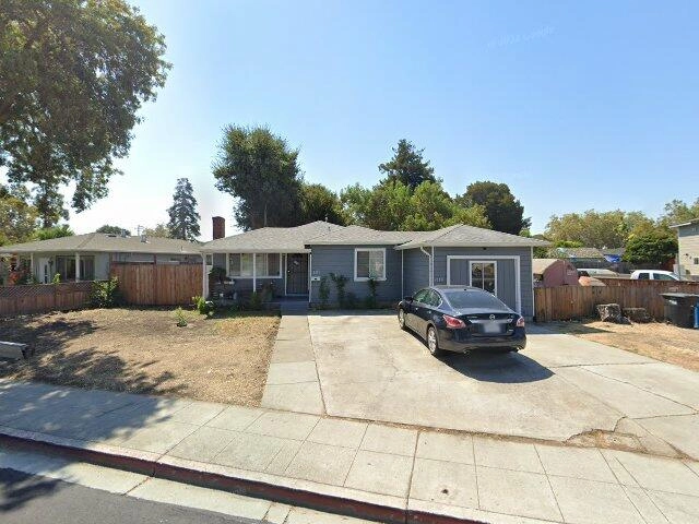 House image located at Palo Alto, CA 94303