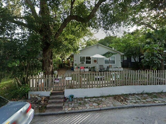 House image located at South Saint Paul, MN 55075