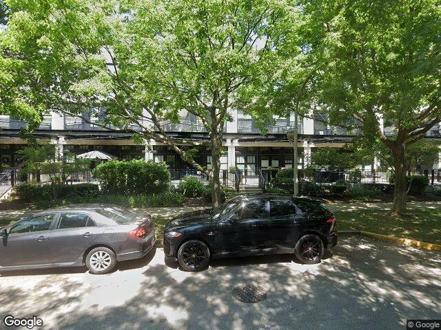 House image located at Chicago, IL 60608