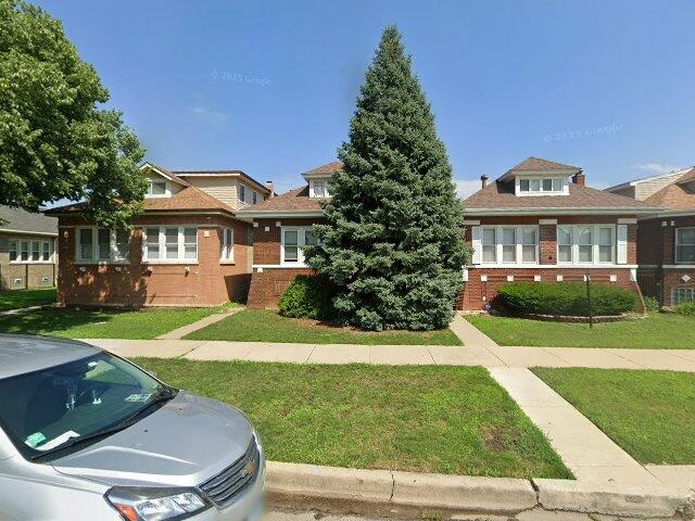 House image located at Chicago, IL 60620