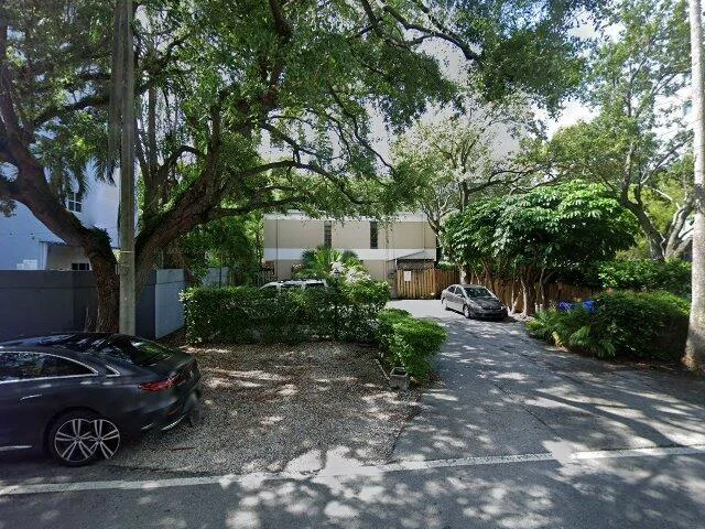 House image located at Miami, FL 33133