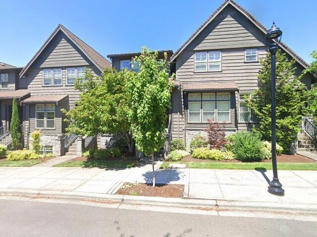 House image located at Portland, OR 97225