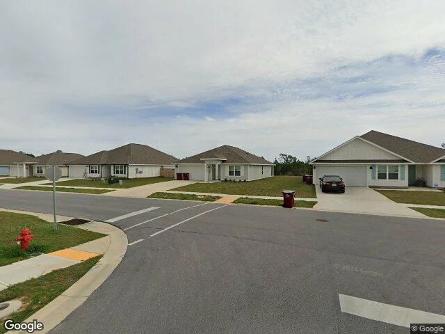 House image located at Crestview, FL 32539