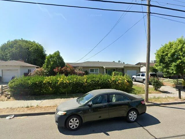 House image located at Oakdale, CA 95361