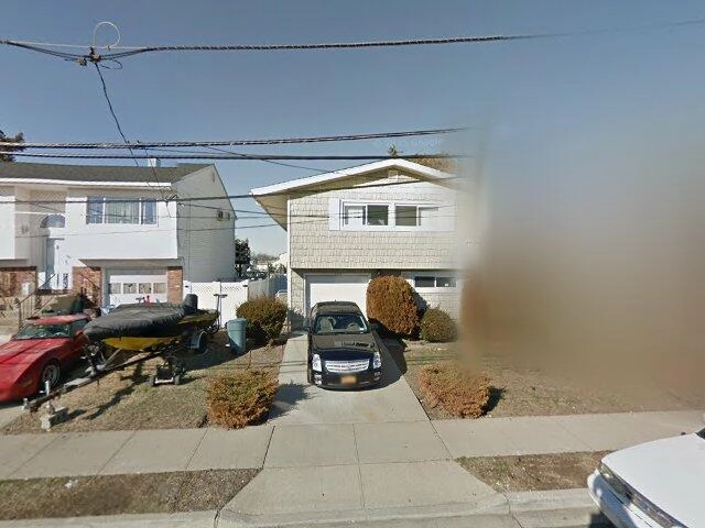 House image located at Freeport, NY 11520