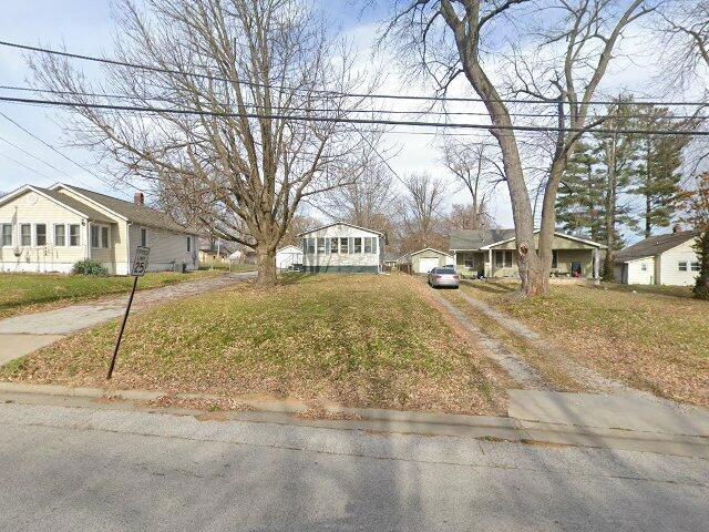 House image located at Alton, IL 62002