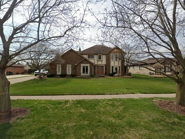 House image located at Utica, MI 48315