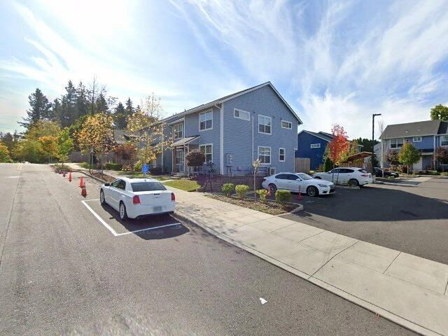 House image located at Portland, OR 97218