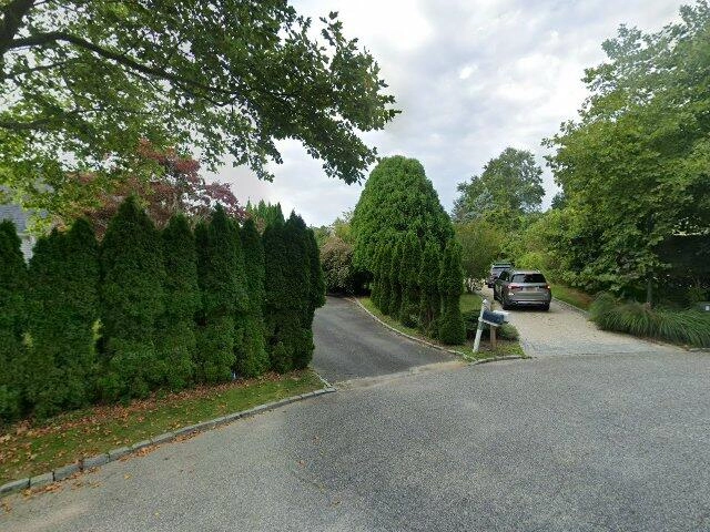 House image located at Southampton, NY 11968