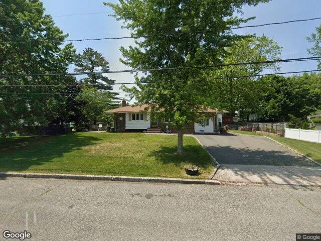 House image located at Bay Shore, NY 11706