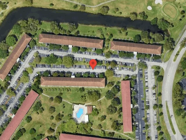 House image located at Hollywood, FL 33027