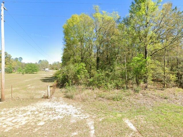 House image located at Holt, FL 32564