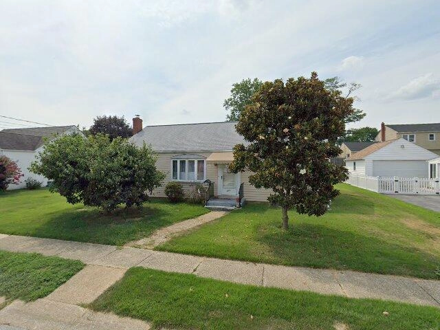 House image located at Wilmington, DE 19804