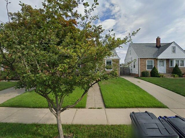 House image located at Cleveland, OH 44144