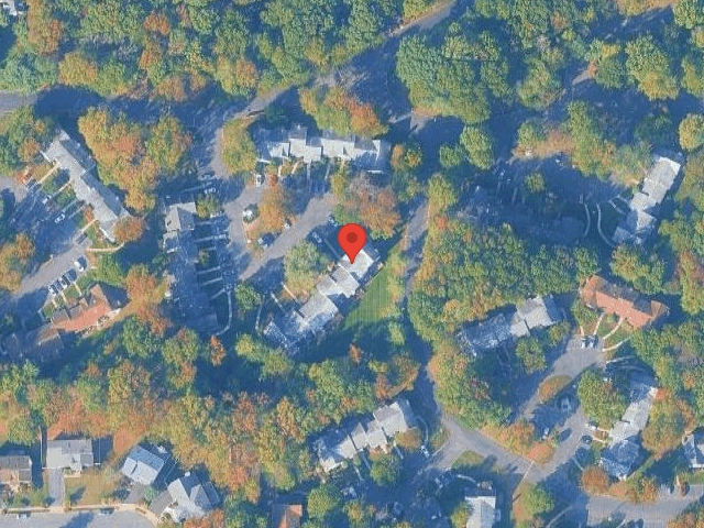 House image located at Edison, NJ 08820