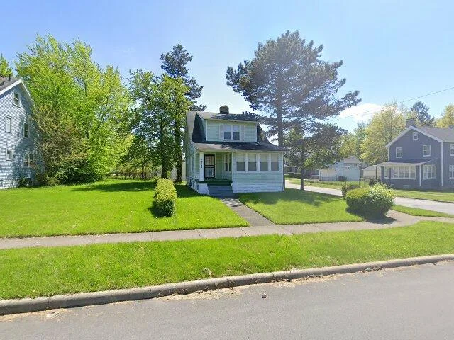House image located at Cleveland, OH 44105