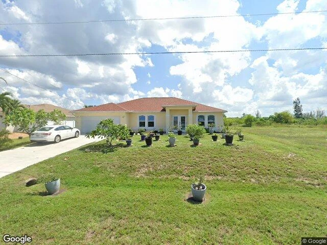 House image located at Cape Coral, FL 33993