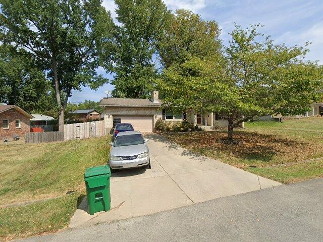 House image located at Louisville, KY 40214