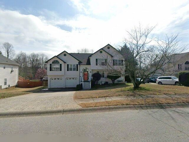 House image located at Canton, GA 30115