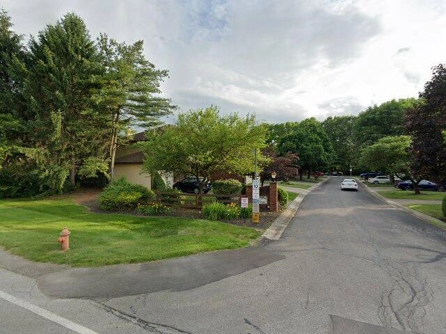 House image located at Columbus, OH 43232