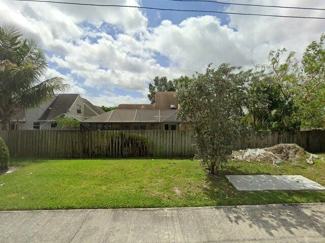 House image located at Lake Worth, FL 33462