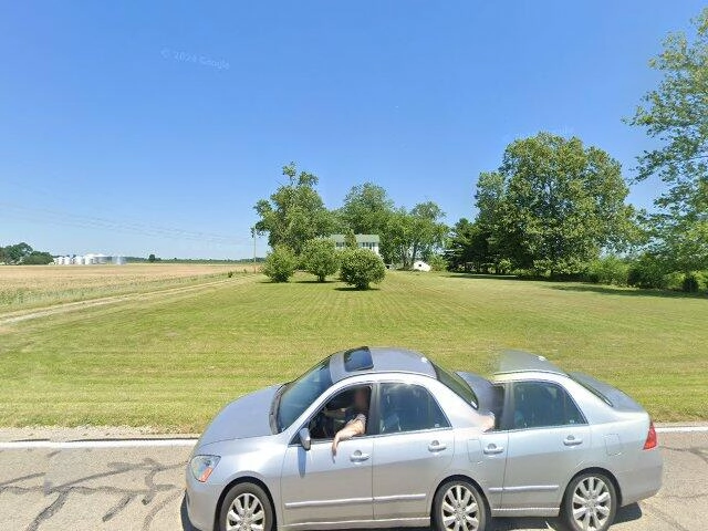 House image located at Circleville, OH 43113