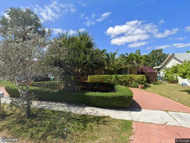 House image located at Miami, FL 33157
