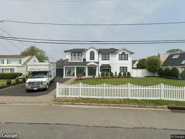 House image located at Massapequa, NY 11758