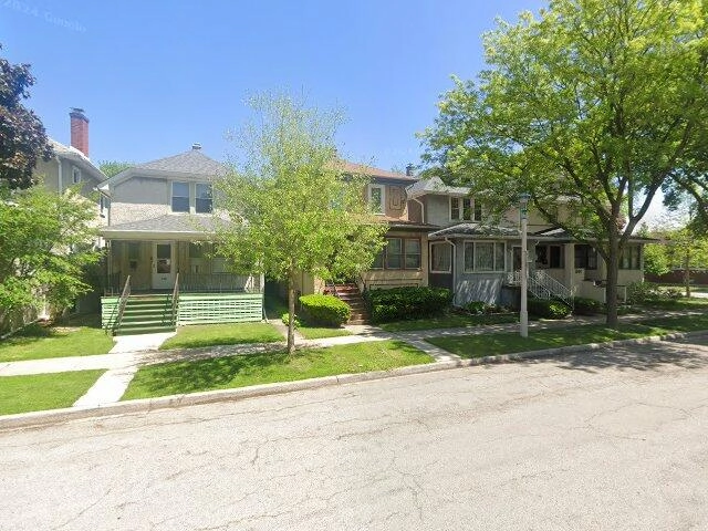 House image located at Oak Park, IL 60304