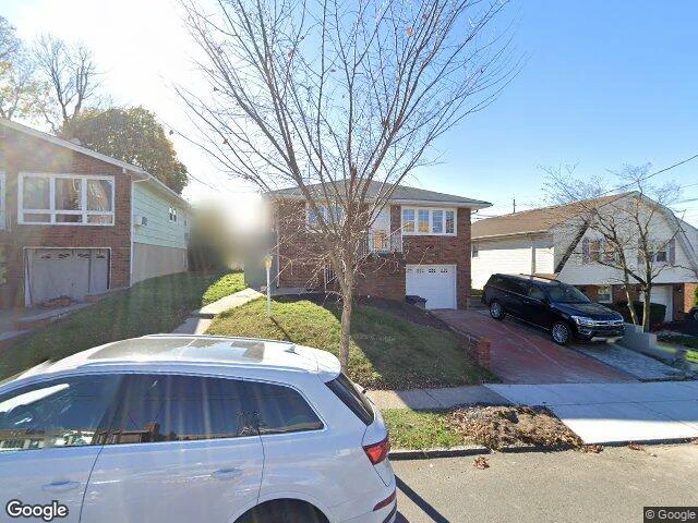 House image located at Ridgefield, NJ 07657