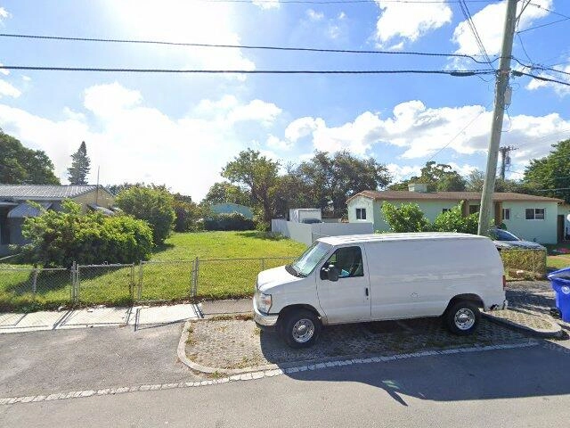 House image located at Miami, FL 33142
