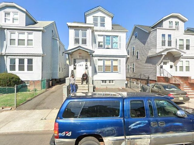 House image located at Newark, NJ 07112