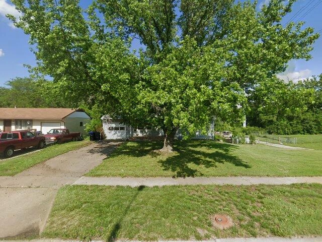 House image located at Topeka, KS 66609