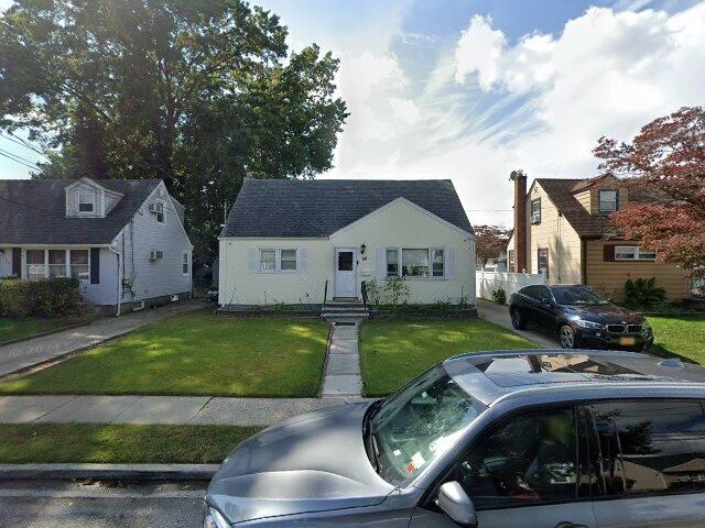 House image located at Uniondale, NY 11553