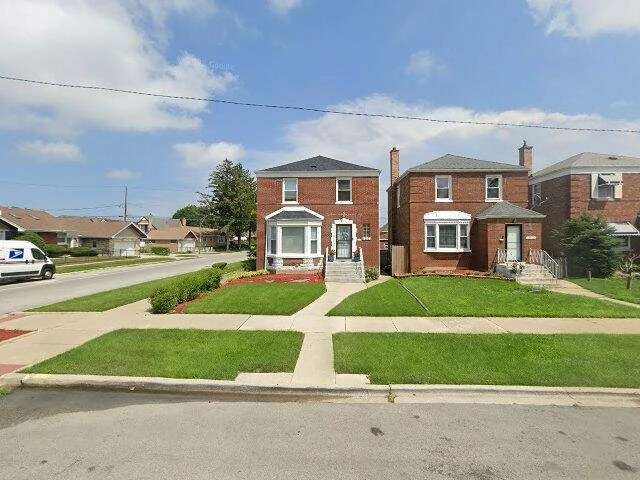 House image located at Chicago, IL 60620