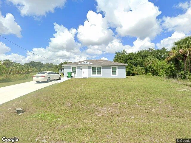 House image located at Labelle, FL 33935