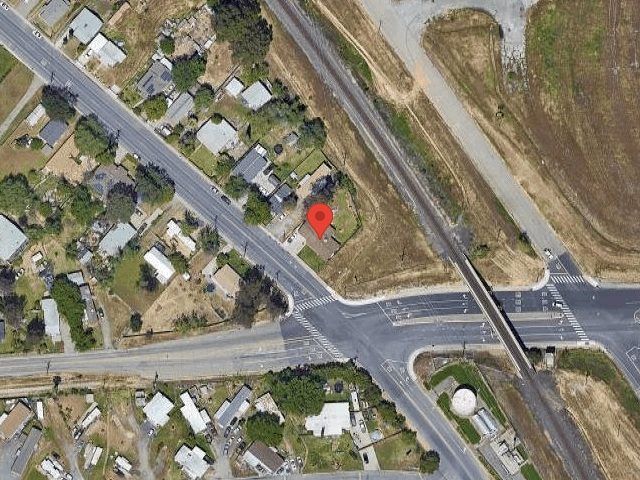 House image located at Olivehurst, CA 95961