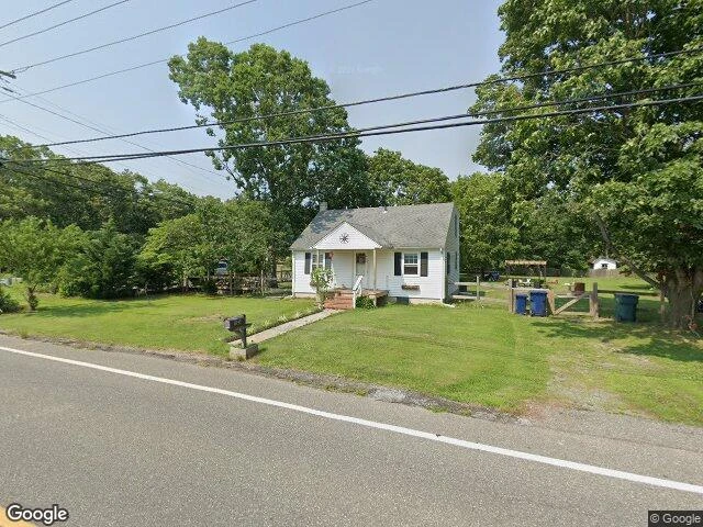 House image located at Tuckerton, NJ 08087