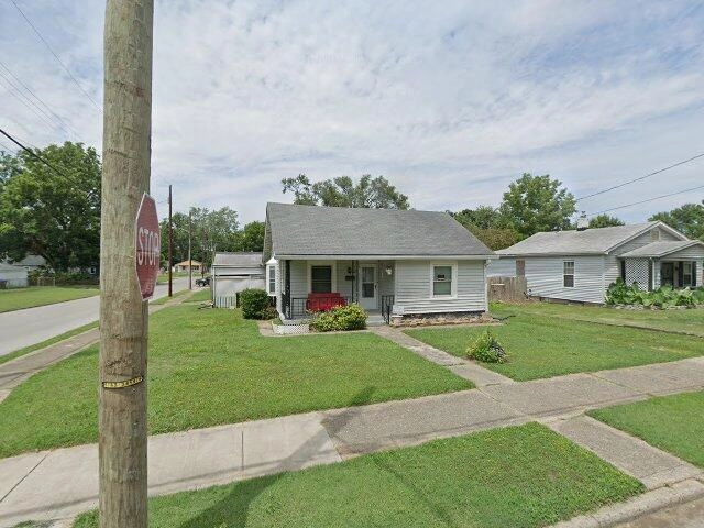 House image located at Louisville, KY 40215