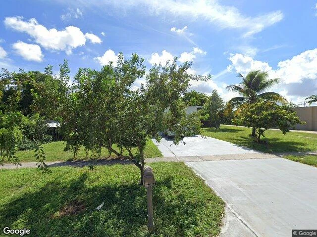 House image located at Miami, FL 33168