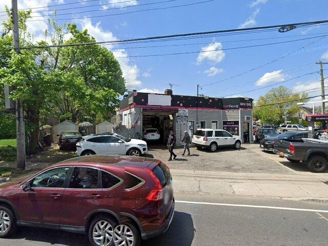 House image located at Floral Park, NY 11001