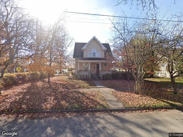 House image located at Galesburg, IL 61401