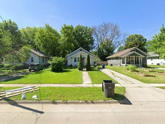 House image located at Des Moines, IA 50313