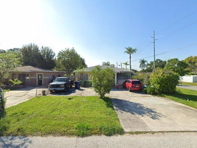 House image located at Tampa, FL 33607