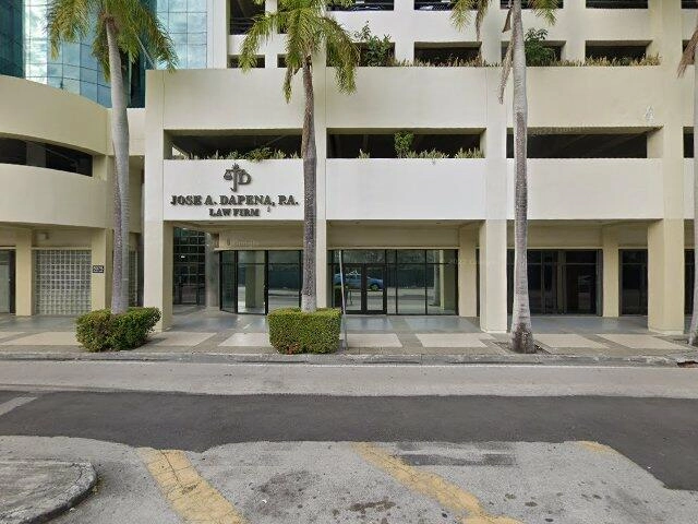 House image located at Miami, FL 33143