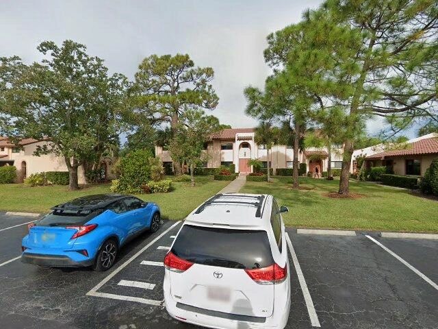 House image located at Seminole, FL 33777