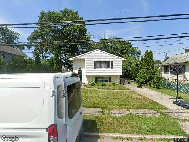 House image located at Freeport, NY 11520