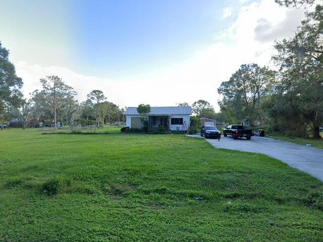 House image located at Mulberry, FL 33860